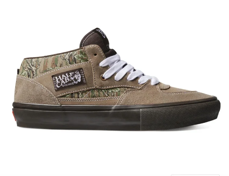 Men's Pedro Delfino Half-Cab Skate Shoes In Camo Brown